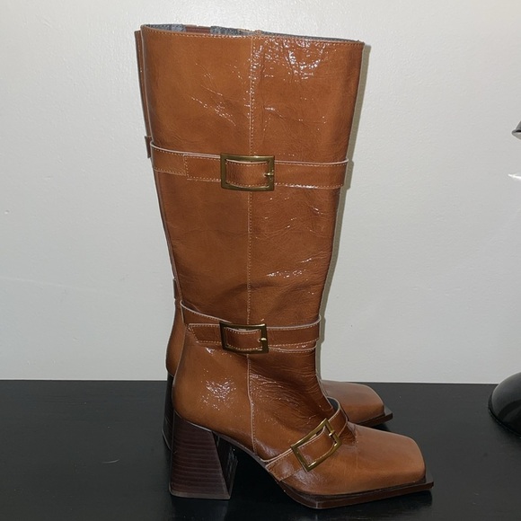 NWOT Feners Midnight Extreme Cafe.  Size 39/8.5. - Picture 3 of 16